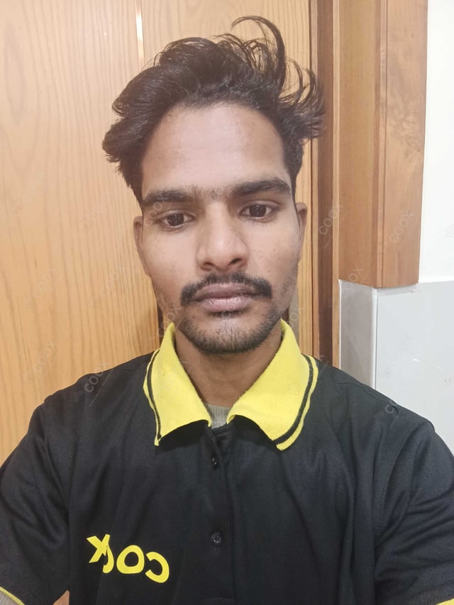 Chef from COOX at bookings. Professional cooks chefs at home