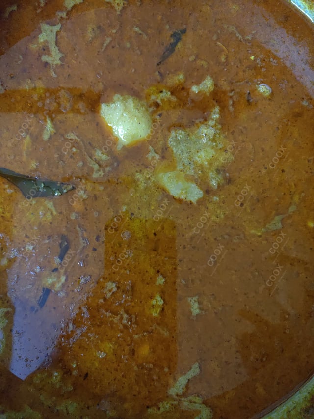 Delicious Aloo Gravy prepared by COOX