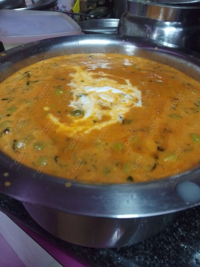 Delicious Methi Matar Malai prepared by COOX