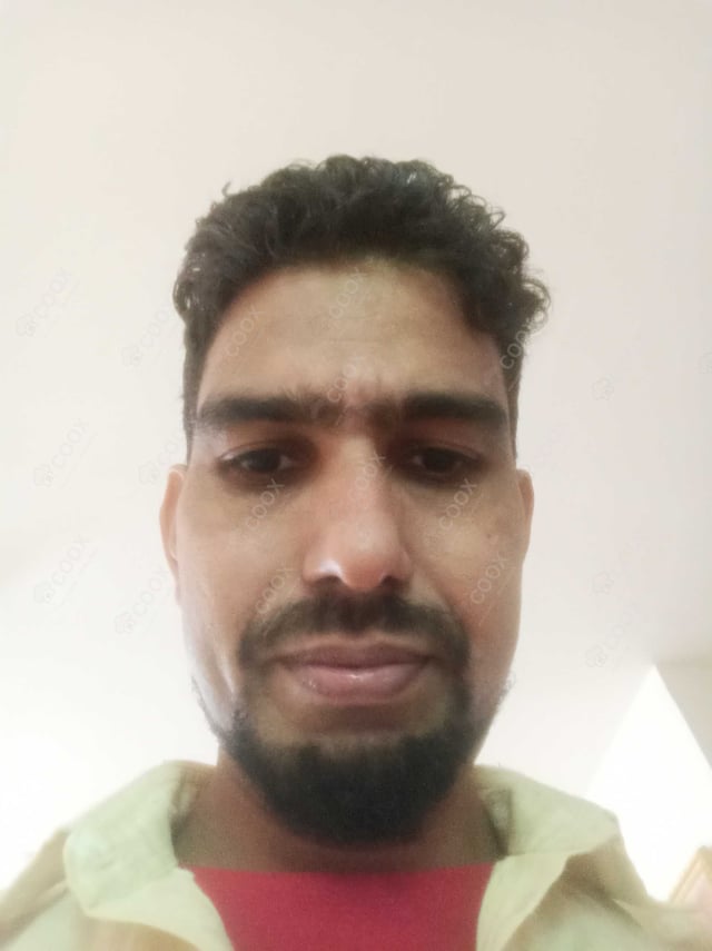 Chef from COOX at bookings. Professional cooks chefs at home