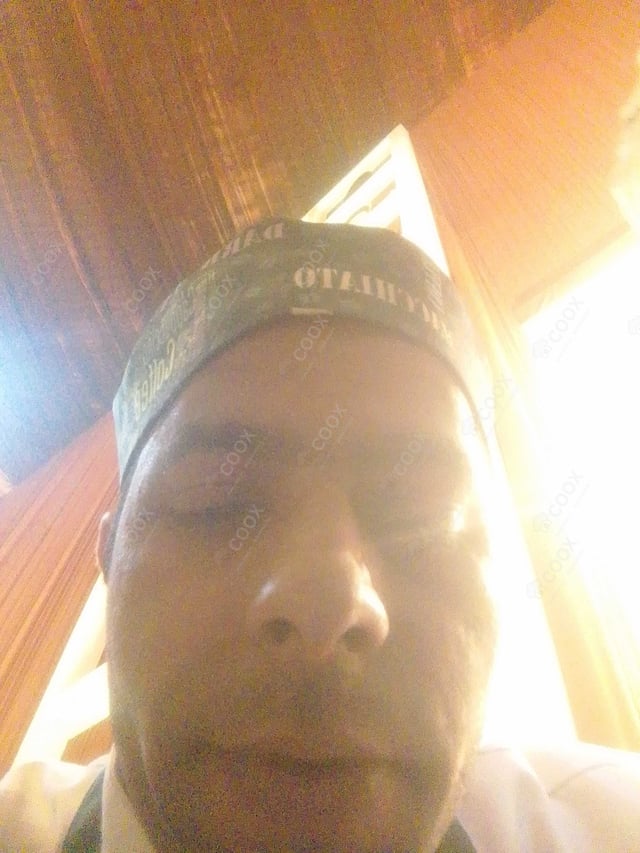 Chef from COOX at bookings. Professional cooks chefs at home