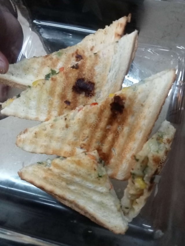 Delicious Grilled Veg Sandwiches prepared by COOX
