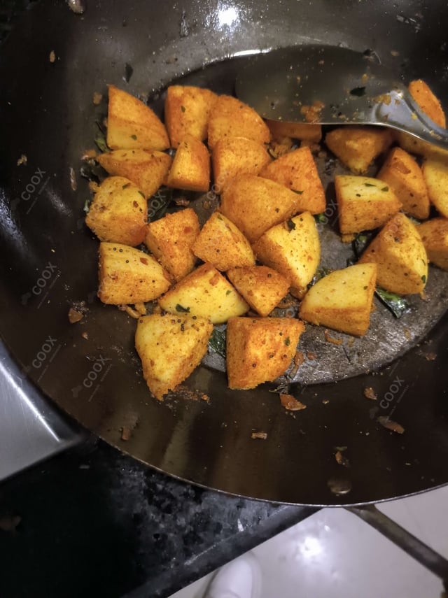 Delicious Fried Idli prepared by COOX