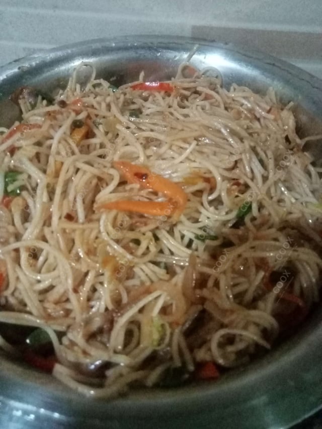 Delicious Chilli Garlic Noodles prepared by COOX
