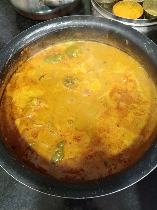 Delicious Kadhai Chicken prepared by COOX
