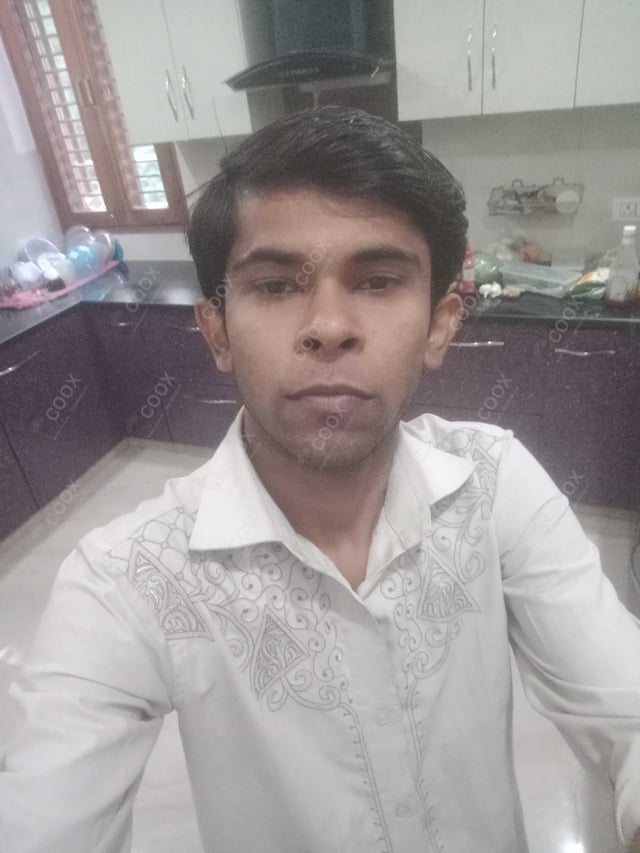 Chef from COOX at bookings. Professional cooks chefs at home