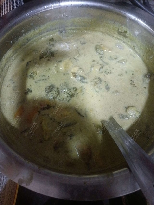 Delicious Green Thai Curry prepared by COOX
