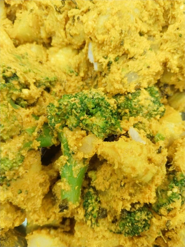 Delicious Tandoori Broccoli prepared by COOX