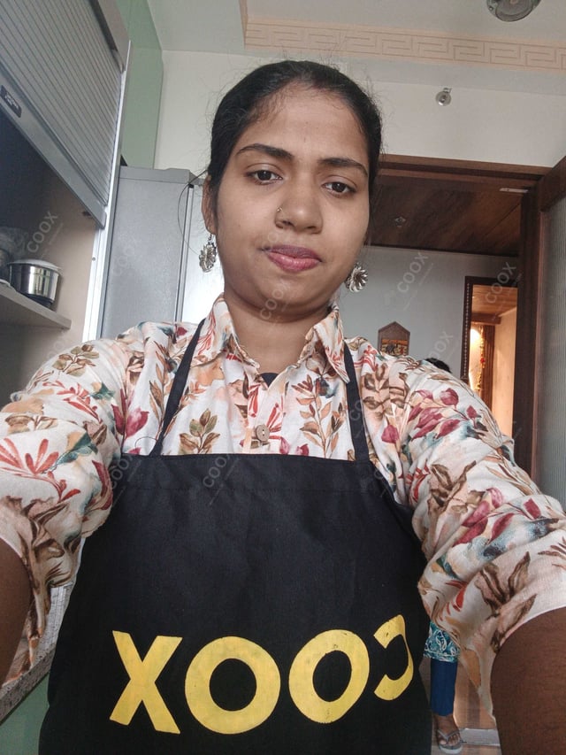 Chef from COOX at bookings. Professional cooks chefs at home