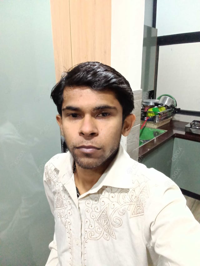 Chef from COOX at bookings. Professional cooks chefs at home