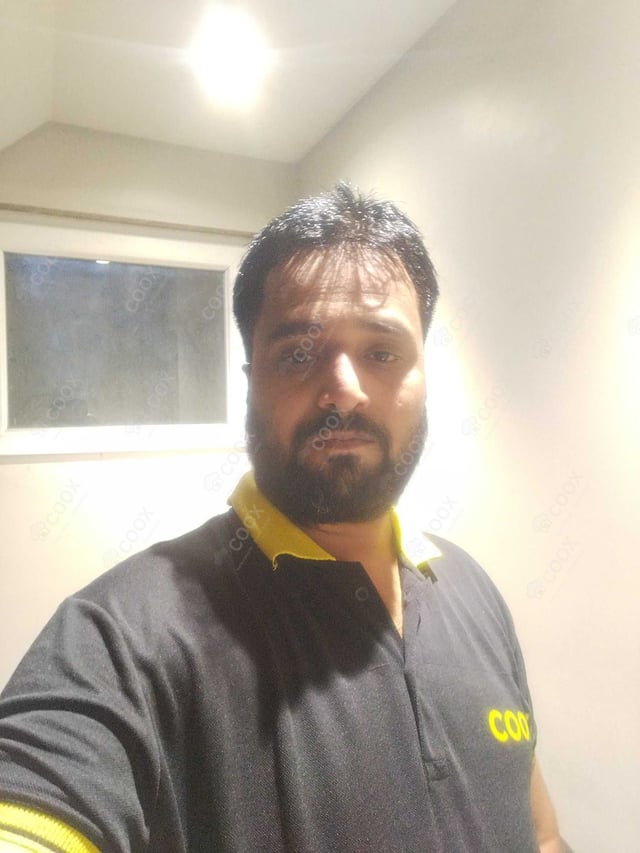 Chef from COOX at bookings. Professional cooks chefs at home