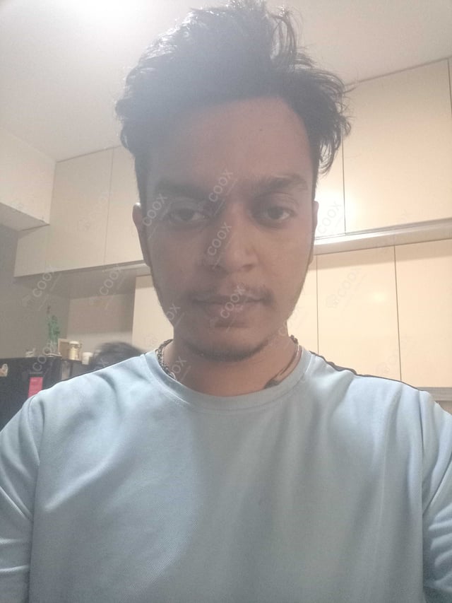 Chef from COOX at bookings. Professional cooks chefs at home