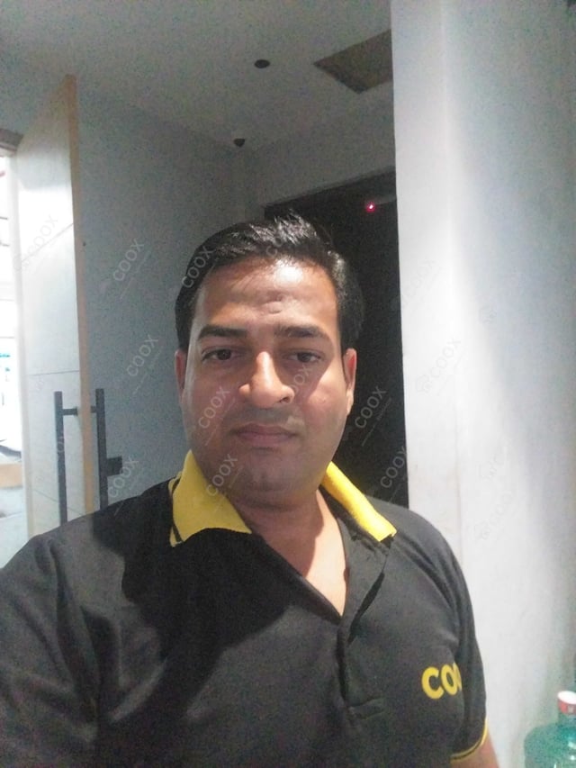 Chef from COOX at bookings. Professional cooks chefs at home