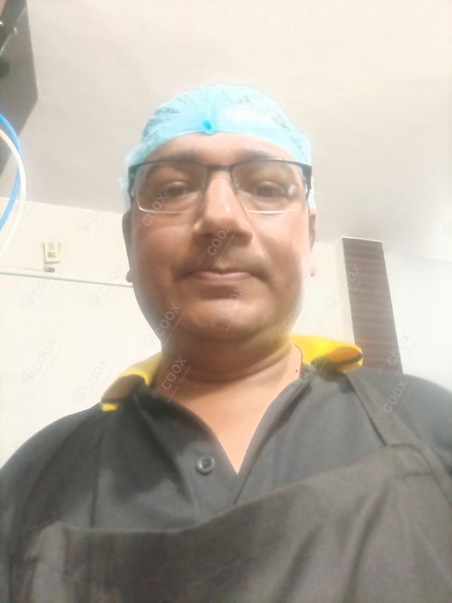 Chef from COOX at bookings. Professional cooks chefs at home