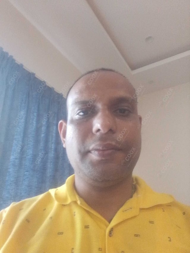 Chef from COOX at bookings. Professional cooks chefs at home