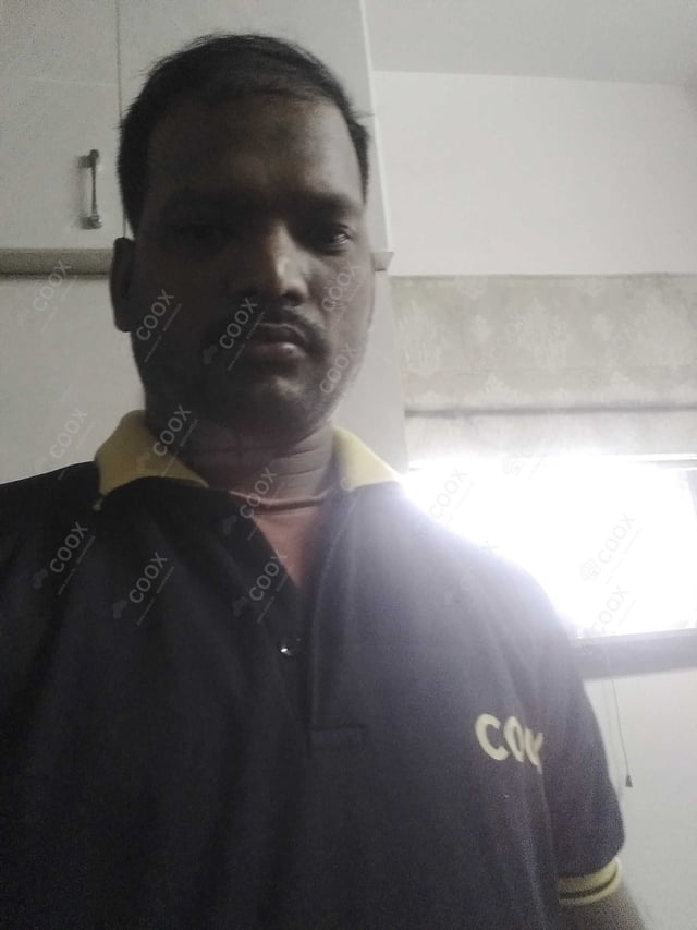 Chef from COOX at bookings. Professional cooks chefs at home