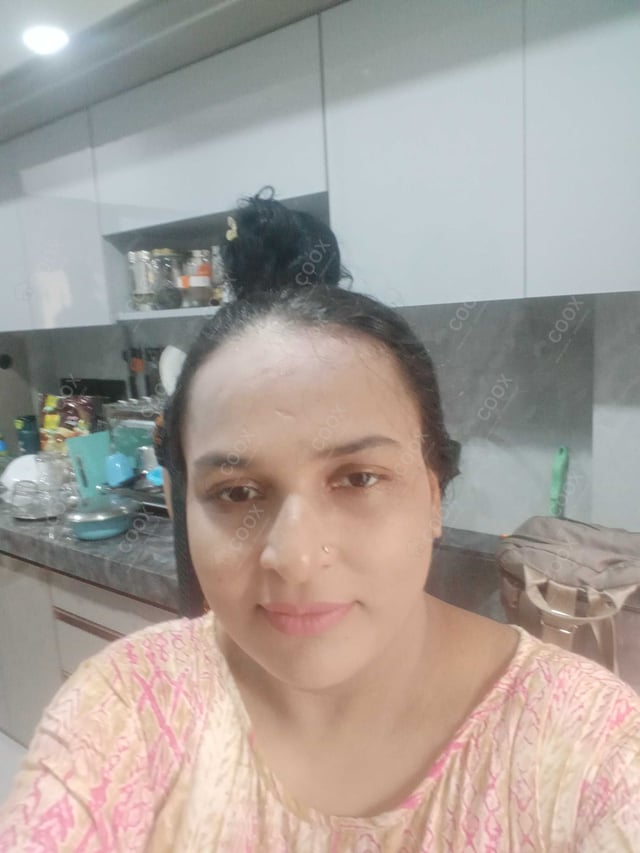 Chef from COOX at bookings. Professional cooks chefs at home