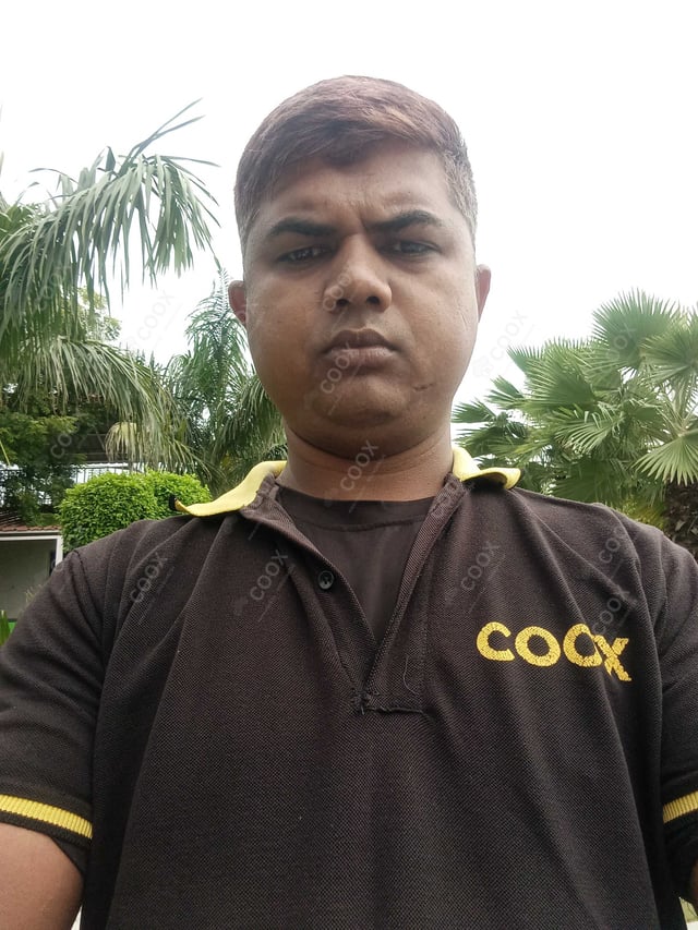 Chef from COOX at bookings. Professional cooks chefs at home