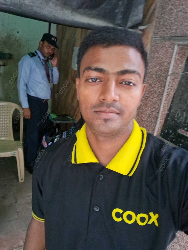 Chef from COOX at bookings. Professional cooks chefs at home