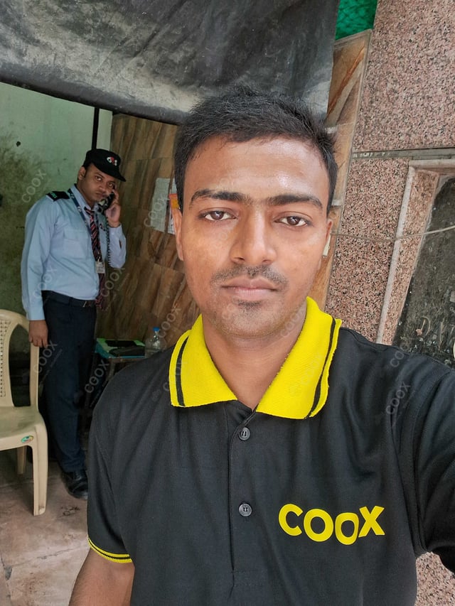 Chef from COOX at bookings. Professional cooks chefs at home