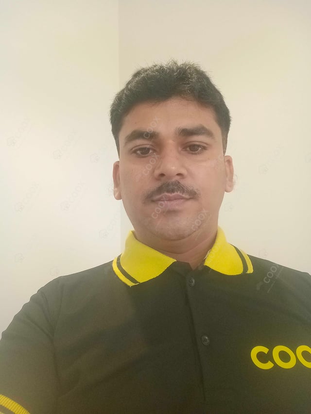 Chef from COOX at bookings. Professional cooks chefs at home