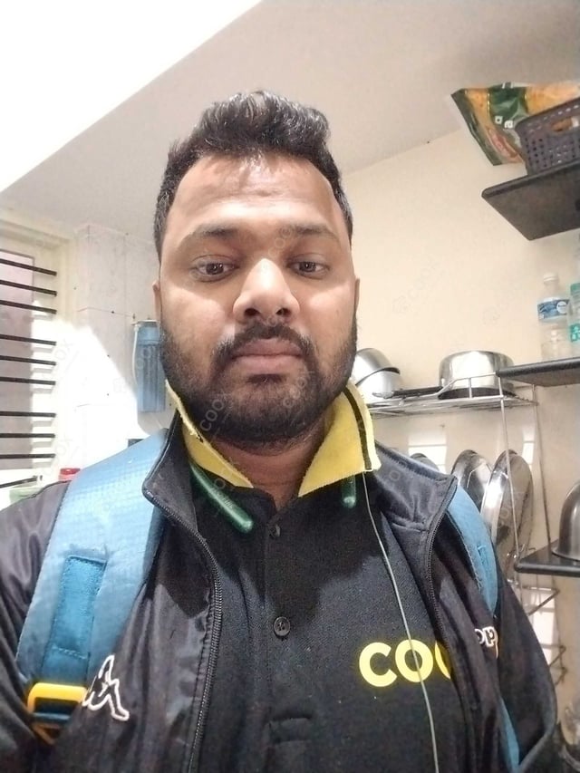 Chef from COOX at bookings. Professional cooks chefs at home