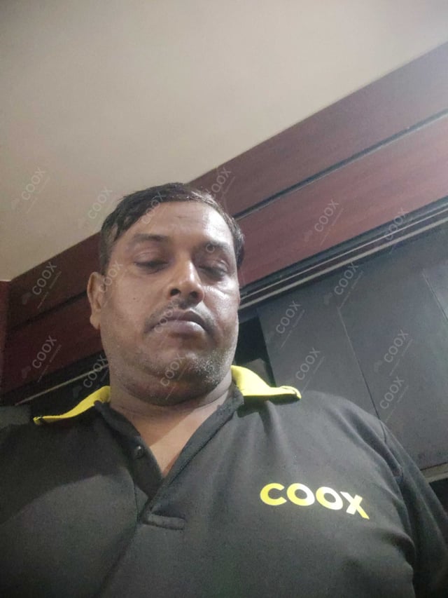 Chef from COOX at bookings. Professional cooks chefs at home