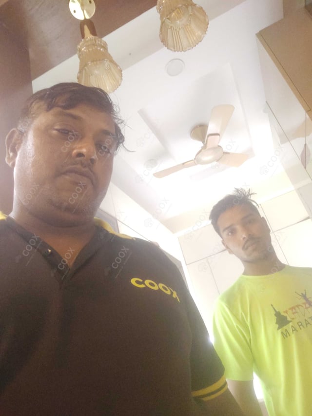 Chef from COOX at bookings. Professional cooks chefs at home
