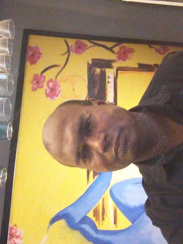 Chef from COOX at bookings. Professional cooks chefs at home