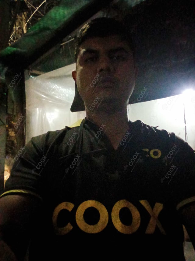 Chef from COOX at bookings. Professional cooks chefs at home