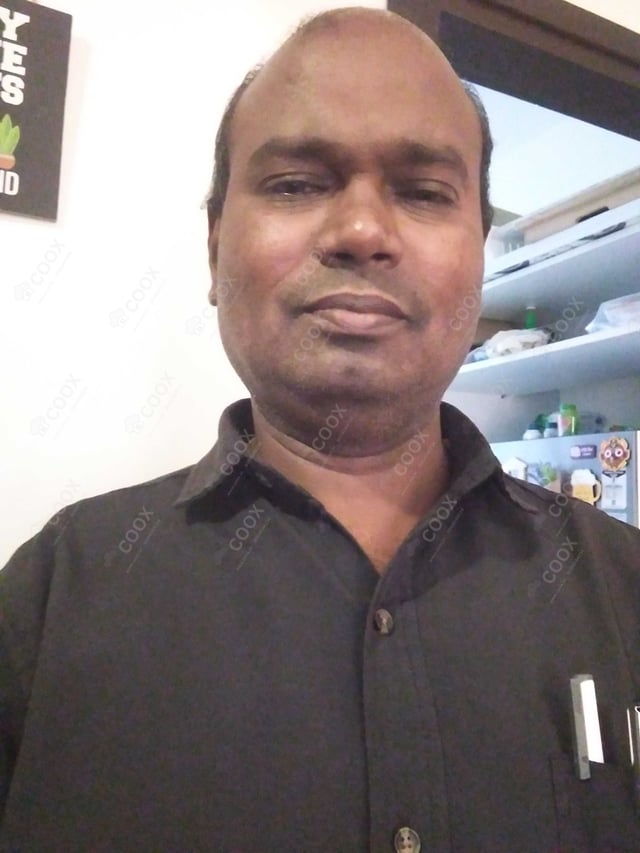 Chef from COOX at bookings. Professional cooks chefs at home