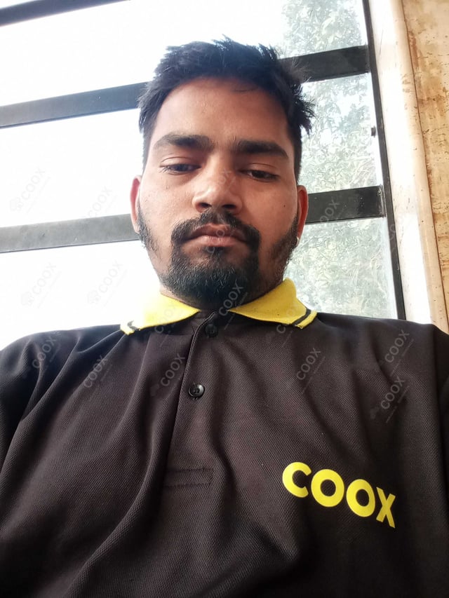 Chef from COOX at bookings. Professional cooks chefs at home