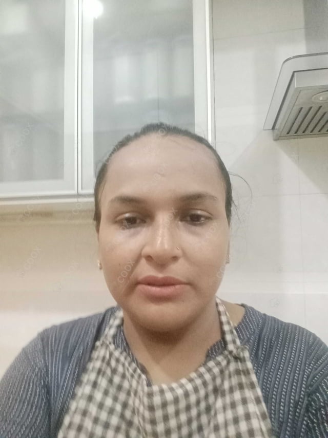 Chef from COOX at bookings. Professional cooks chefs at home