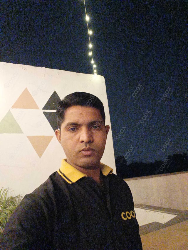 Chef from COOX at bookings. Professional cooks chefs at home