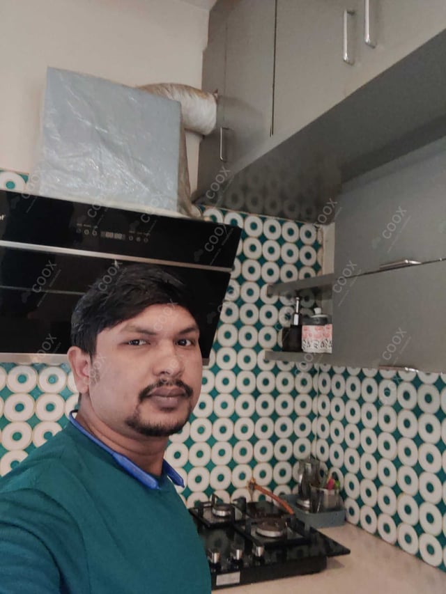 Chef from COOX at bookings. Professional cooks chefs at home