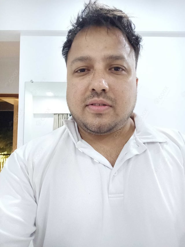 Chef from COOX at bookings. Professional cooks chefs at home