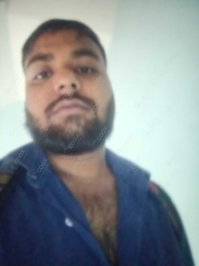 Chef from COOX at bookings. Professional cooks chefs at home
