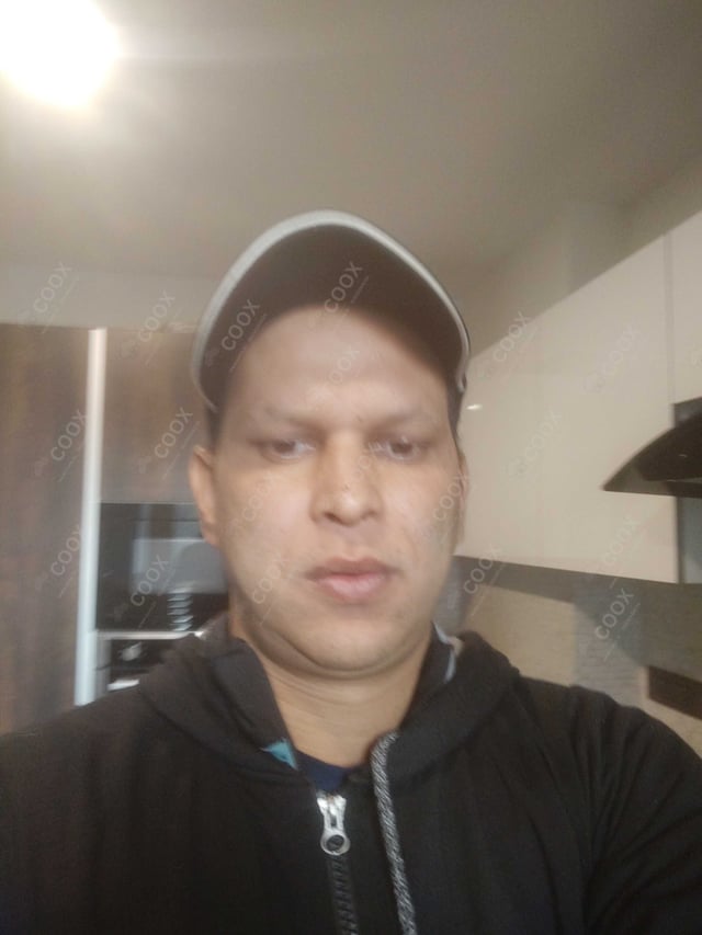 Chef from COOX at bookings. Professional cooks chefs at home