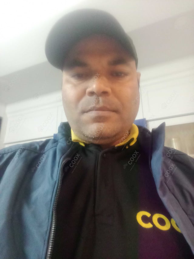 Chef from COOX at bookings. Professional cooks chefs at home