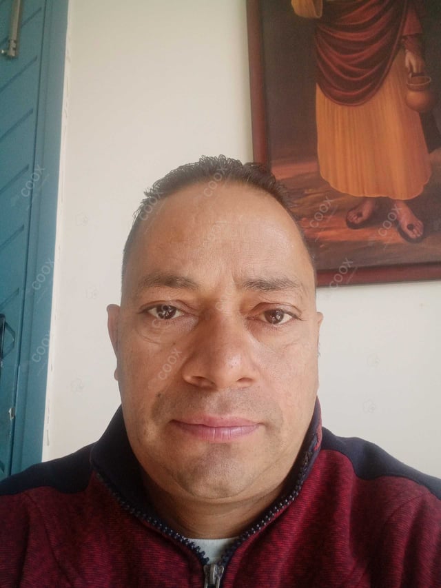 Chef from COOX at bookings. Professional cooks chefs at home