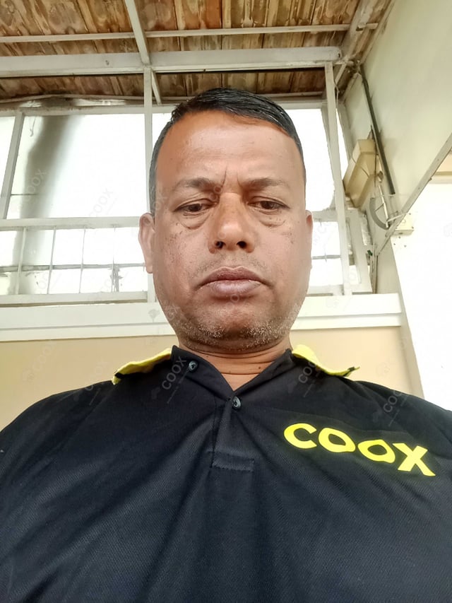 Chef from COOX at bookings. Professional cooks chefs at home
