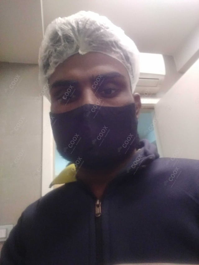Chef from COOX at bookings. Professional cooks chefs at home