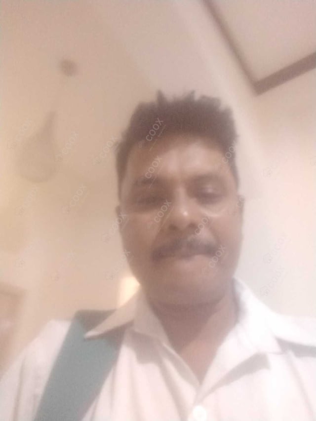 Chef from COOX at bookings. Professional cooks chefs at home