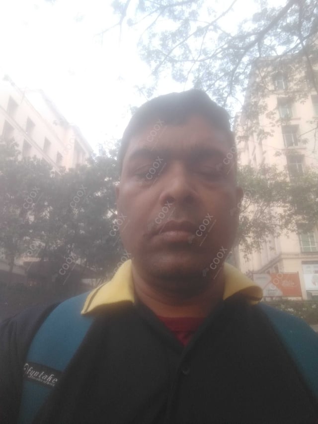 Chef from COOX at bookings. Professional cooks chefs at home