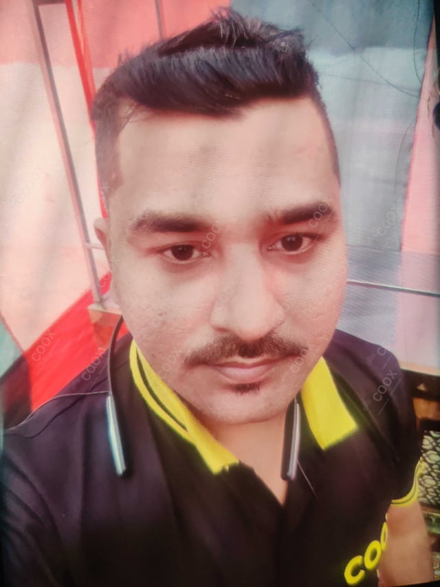 Chef from COOX at bookings. Professional cooks chefs at home