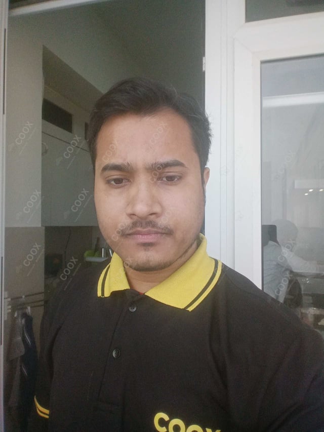 Chef from COOX at bookings. Professional cooks chefs at home