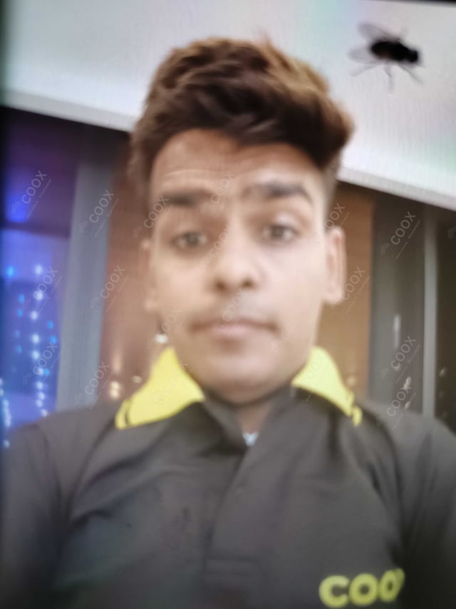 Chef from COOX at bookings. Professional cooks chefs at home
