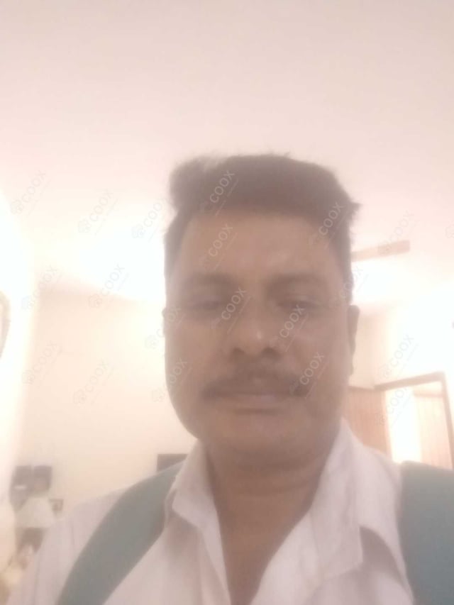 Chef from COOX at bookings. Professional cooks chefs at home