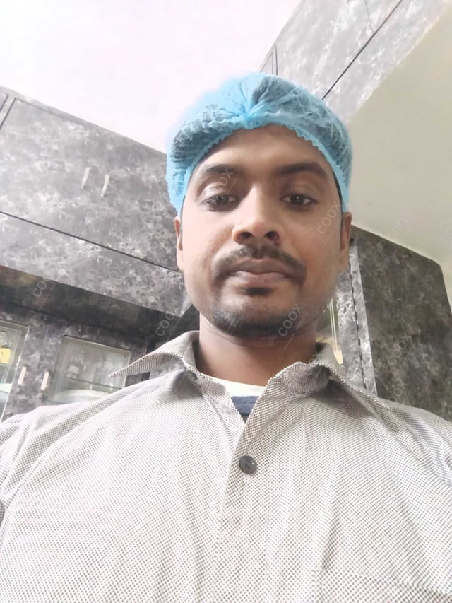 Chef from COOX at bookings. Professional cooks chefs at home