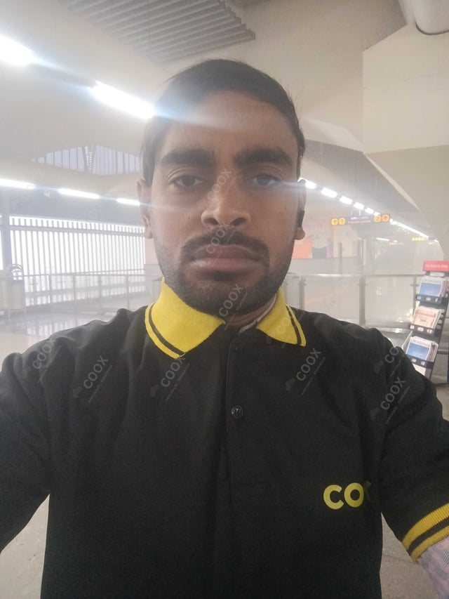 Chef from COOX at bookings. Professional cooks chefs at home